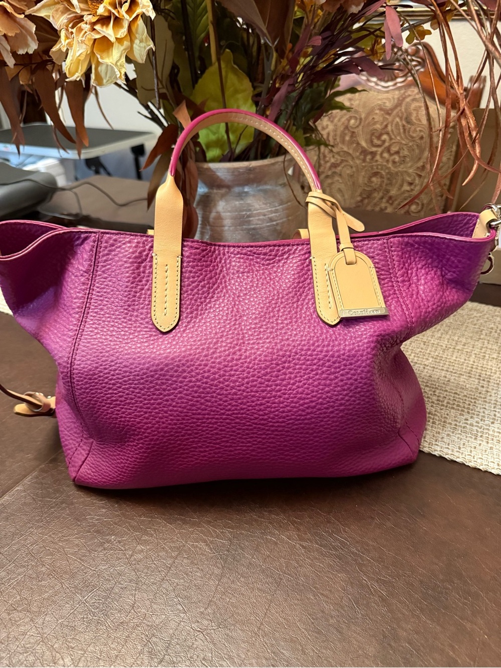 Beautiful magenta pebbled leather Cole Haan bag 🩷